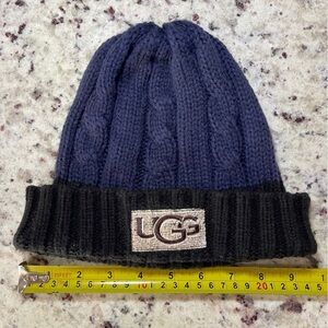 UGG Beanie Cap Cable Knit Navy Blue Black Color block One Size Fits Most Warm